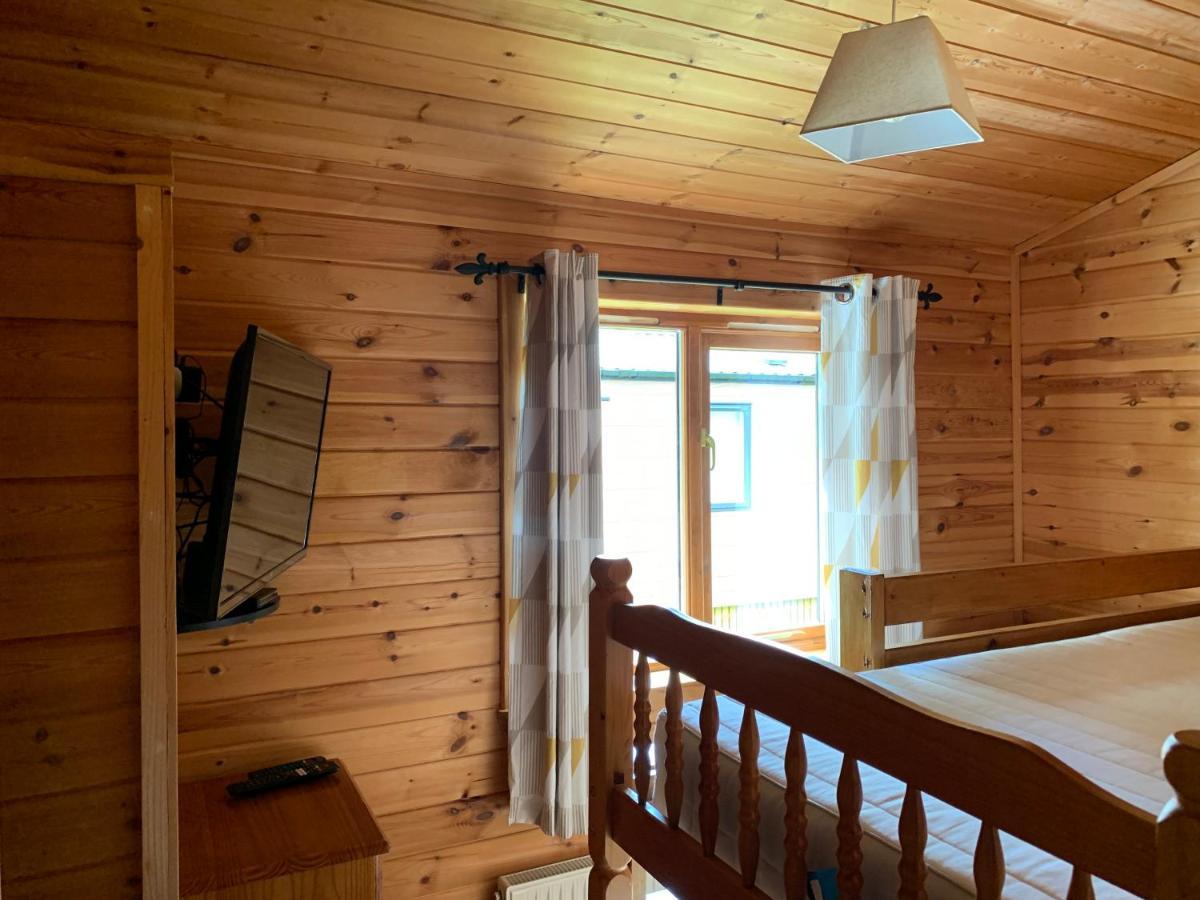 Immaculate 3-Bed Lodge In Hawick Luaran gambar